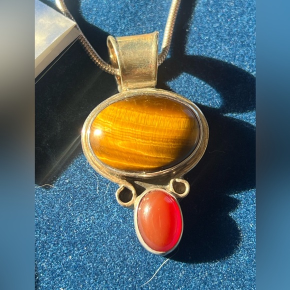 Jewelry - Fine silver Tiger eye and Carnelian stone necklace